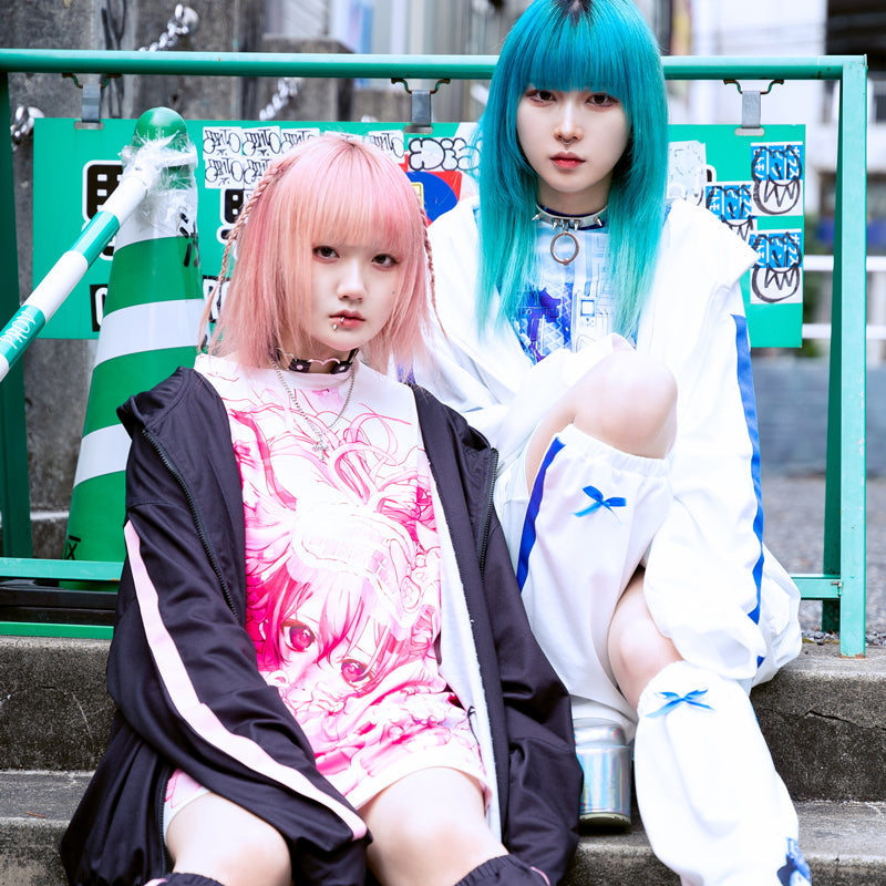 (NEW ARRIVAL) ACDC RAG × Peach ☆ Punch – Sleepy Bear Huge T-Shirt – Pink Edition