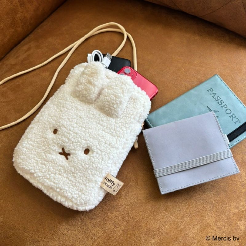 NOUVEAU ! Pochette courte Miffy Boa