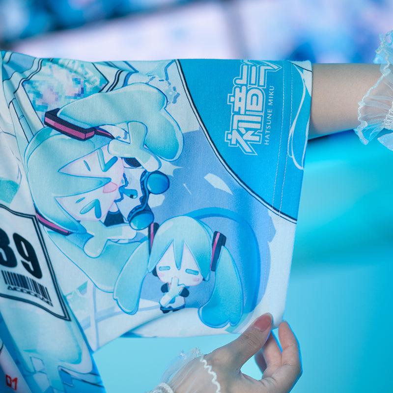 (NEW ARRIVAL) ACDC RAG × Hatsune Miku – Huge T-Shirt