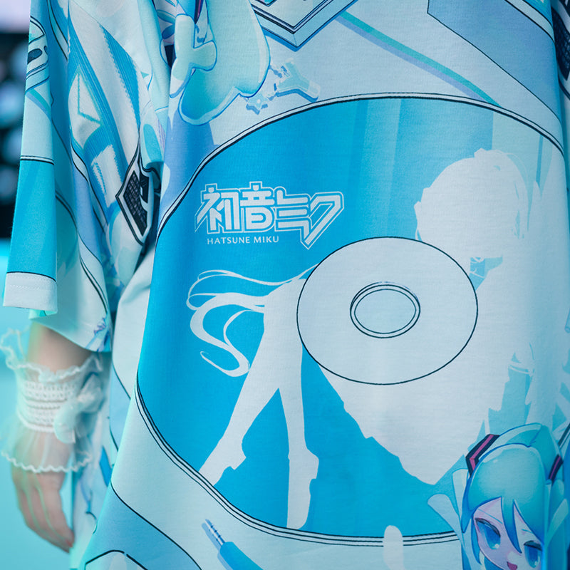 (NEW ARRIVAL) ACDC RAG × Hatsune Miku – Huge T-Shirt