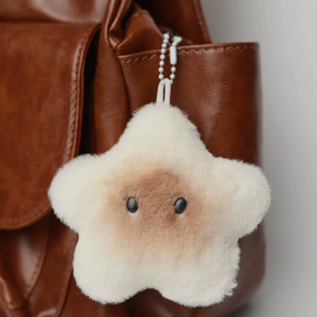 (COMING SOON) Plush Keychain Capybara & Cat Star