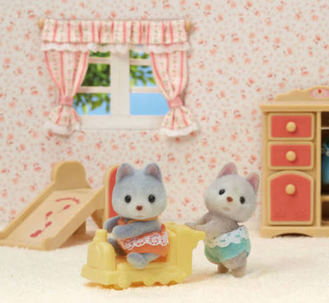 Calico Critters - Husky Twins