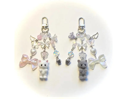 Angelic Coquette Cat Keychain – 10cm Aesthetic Fuzzy Cat Charm for Bags & Keys