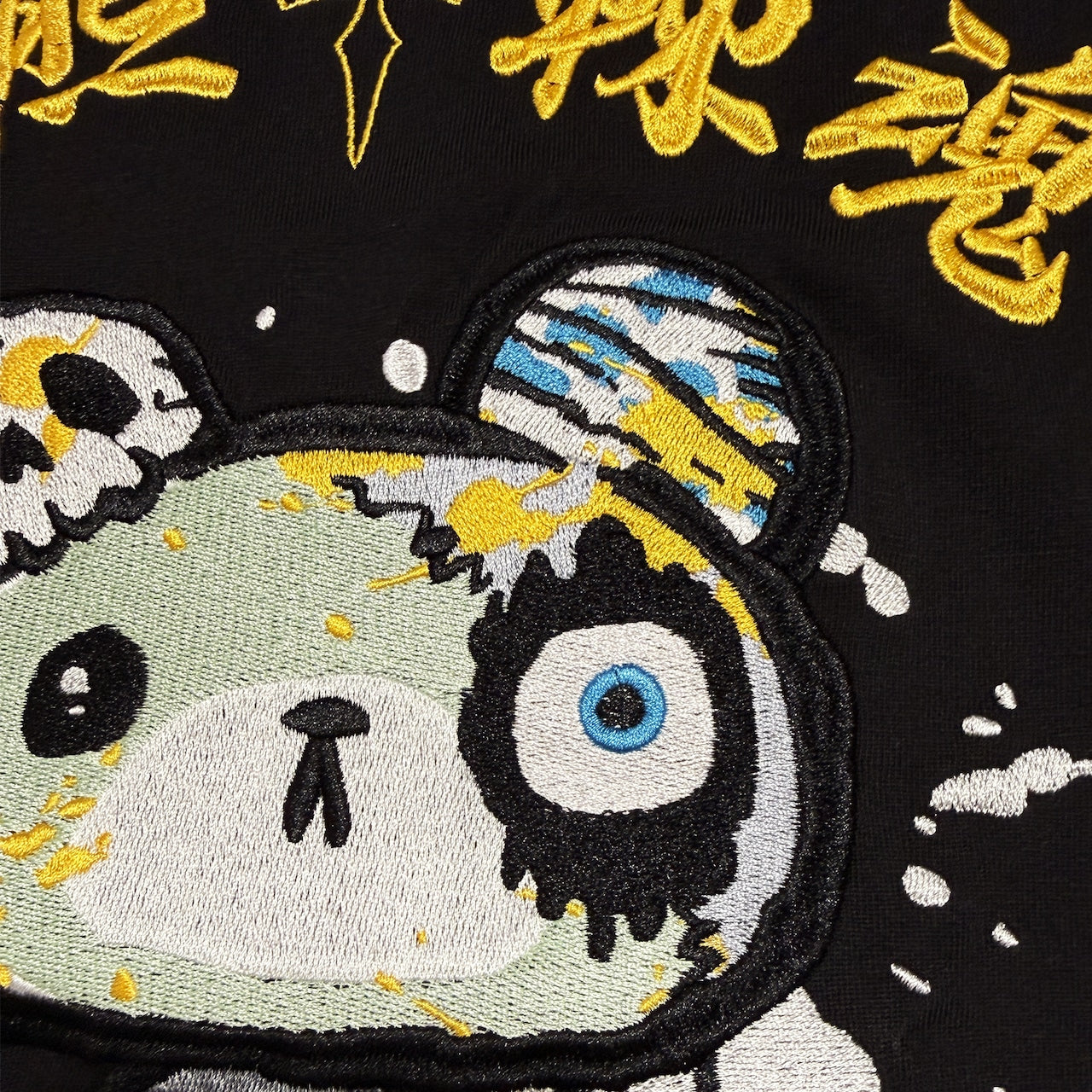 NEW! Hypercore - Sick Bear Thorn Soul Graphic Embroidered T-Shirt (HCT-452)