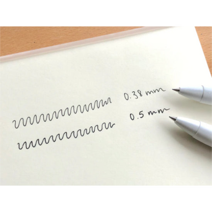 Uni-Ball One Gel Pen - 0.38mm - Kitten