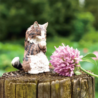 PRE-ORDER! YELL Blind Box Toy Figure - Cat Worship - Gassho Takumi