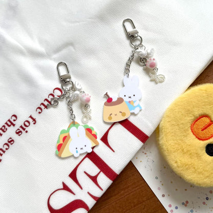 PRE-ORDER! Keychain - Cutiepie Series - Miffy Snack Time