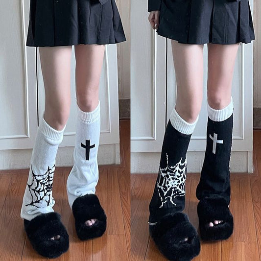 Spider web Cross Knit Leg Warmers Black & White Reversible