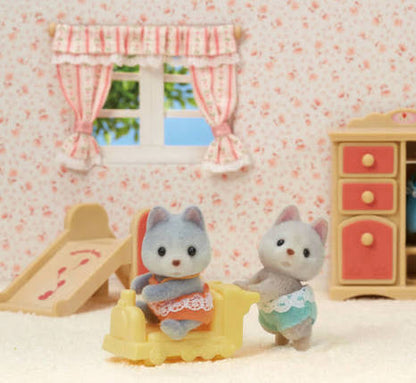 Calico Critters - Husky Twins
